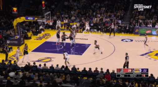 🚨湖人小将收获NBA生涯第一分！赛后豪言希望个人总分超5万